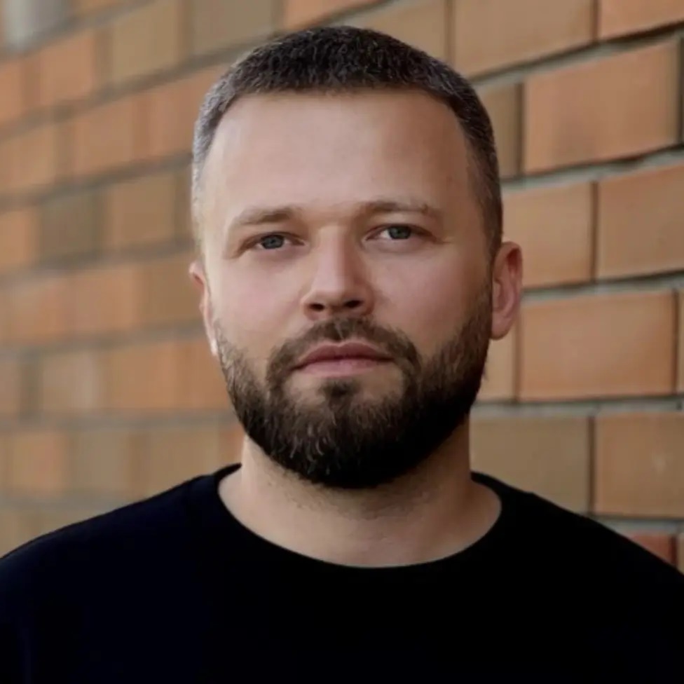 Влад Трын Дын