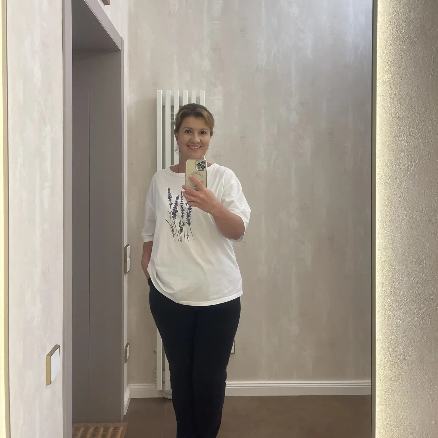 ВИКТОРИЯ ГУСАРОВА