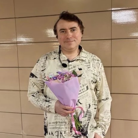 Павел Пикалов (певец, депутат)